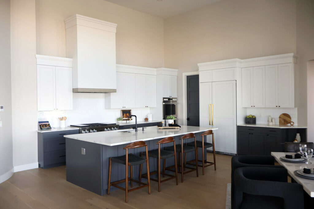 Fully personalized kitchen cabinets shakers, wall and island